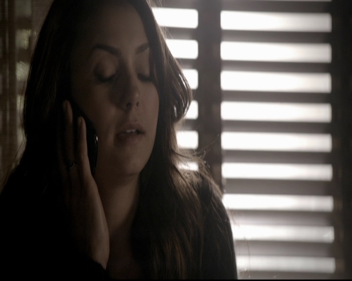 VampireDiariesWorld-dot-org_5x16WhileYouWereSleeping0845.jpg