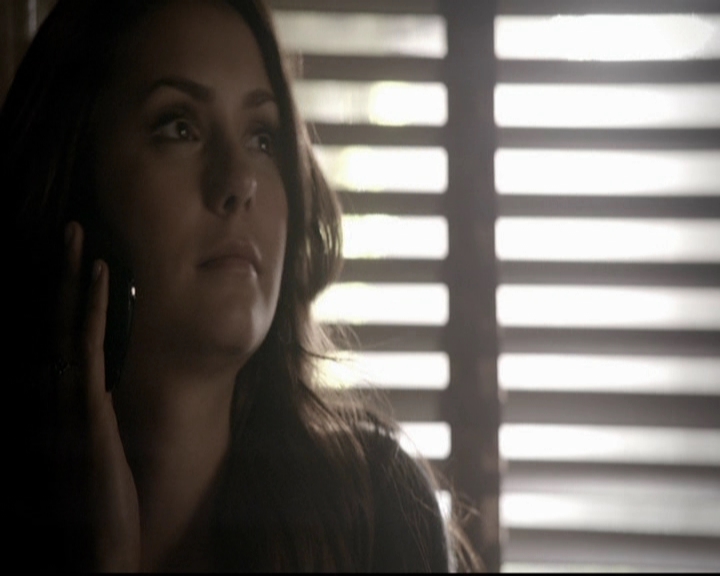 VampireDiariesWorld-dot-org_5x16WhileYouWereSleeping0849.jpg