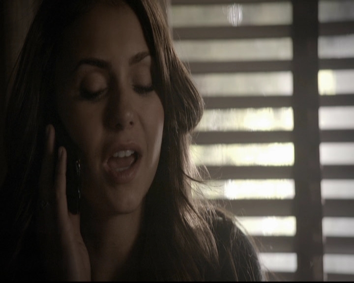 VampireDiariesWorld-dot-org_5x16WhileYouWereSleeping0852.jpg