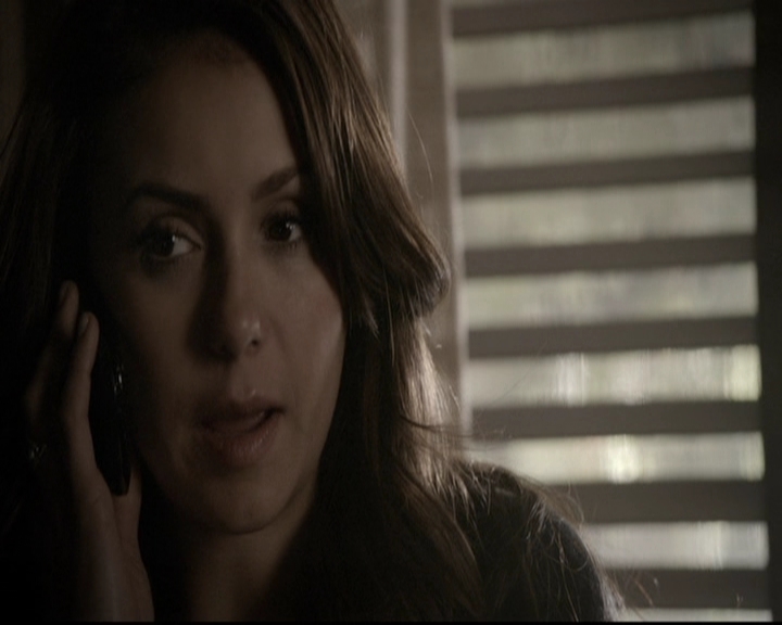 VampireDiariesWorld-dot-org_5x16WhileYouWereSleeping0855.jpg