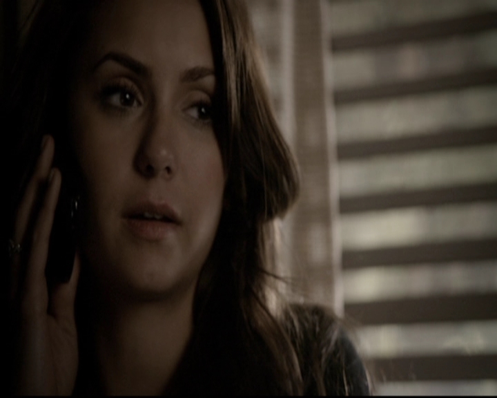 VampireDiariesWorld-dot-org_5x16WhileYouWereSleeping0860.jpg