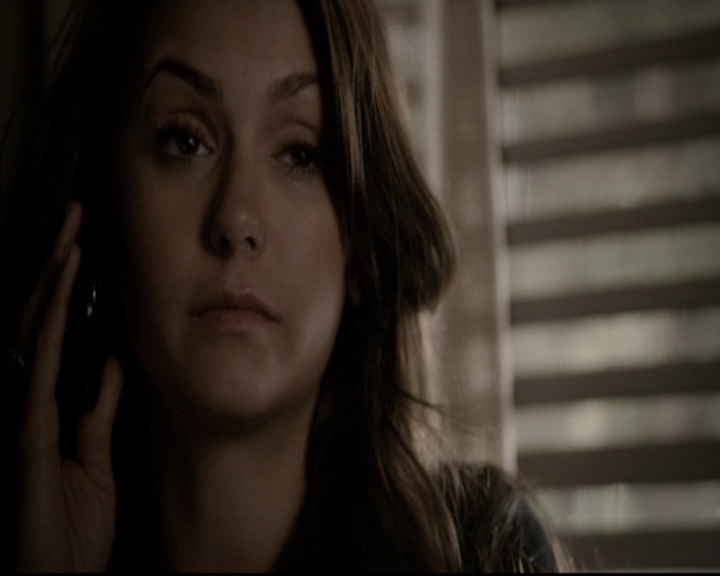 VampireDiariesWorld-dot-org_5x16WhileYouWereSleeping0861.jpg