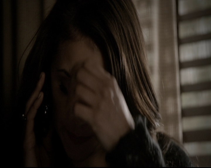 VampireDiariesWorld-dot-org_5x16WhileYouWereSleeping0865.jpg