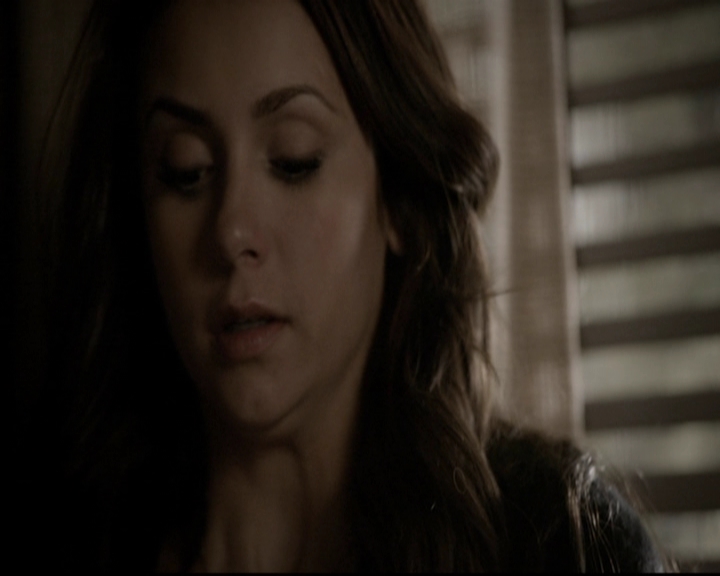 VampireDiariesWorld-dot-org_5x16WhileYouWereSleeping0869.jpg