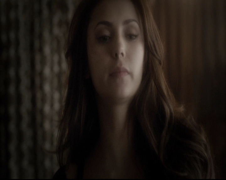 VampireDiariesWorld-dot-org_5x16WhileYouWereSleeping0915.jpg