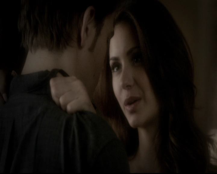 VampireDiariesWorld-dot-org_5x16WhileYouWereSleeping0945.jpg