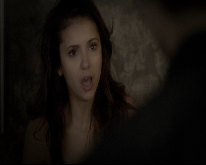 VampireDiariesWorld-dot-org_5x16WhileYouWereSleeping0990.jpg