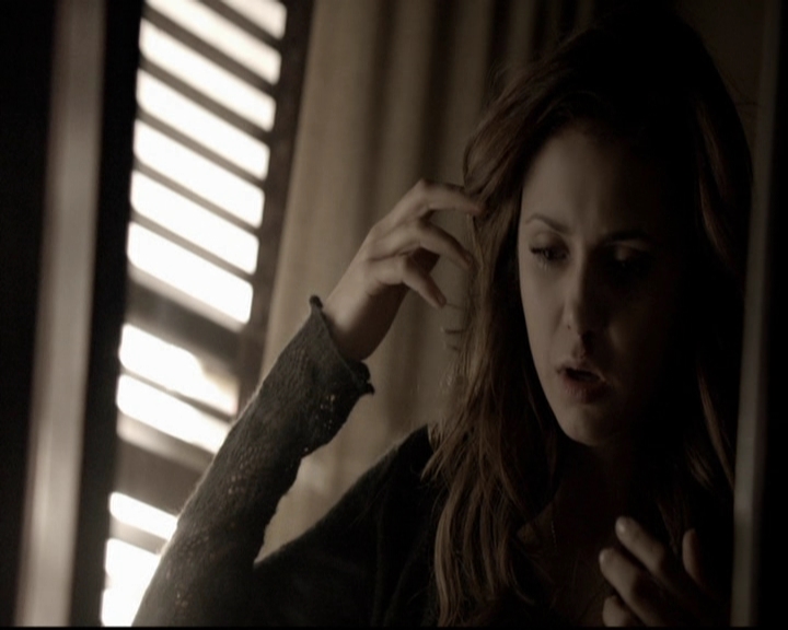 VampireDiariesWorld-dot-org_5x16WhileYouWereSleeping1053.jpg