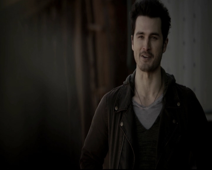 VampireDiariesWorld-dot-org_5x16WhileYouWereSleeping1076.jpg