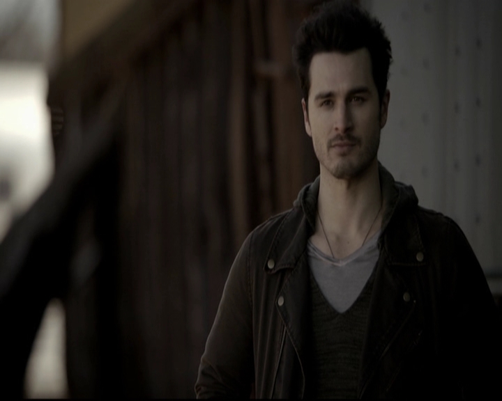 VampireDiariesWorld-dot-org_5x16WhileYouWereSleeping1081.jpg