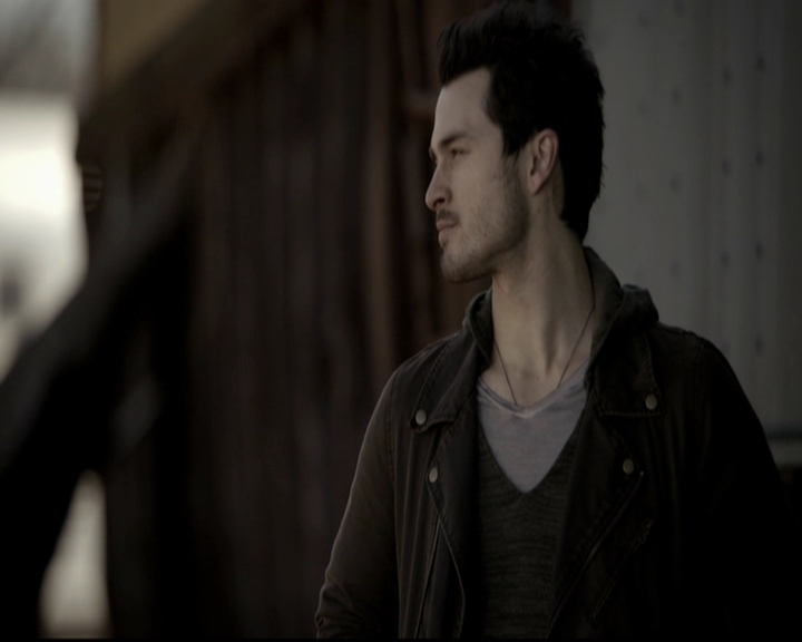 VampireDiariesWorld-dot-org_5x16WhileYouWereSleeping1082.jpg