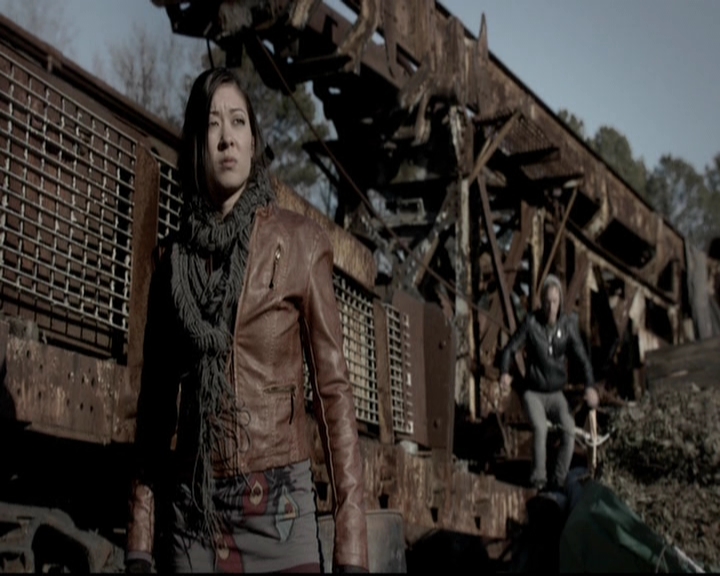 VampireDiariesWorld-dot-org_5x16WhileYouWereSleeping1088.jpg