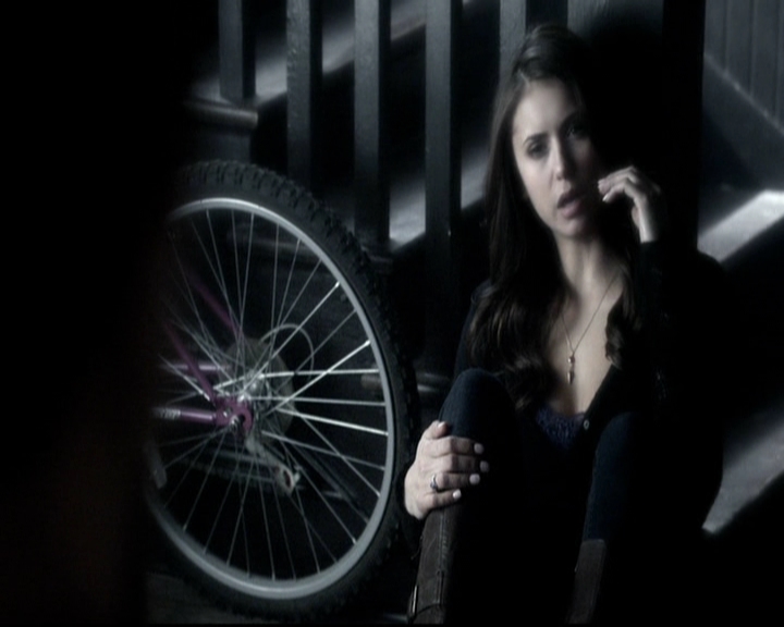 VampireDiariesWorld-dot-org_5x16WhileYouWereSleeping1338.jpg