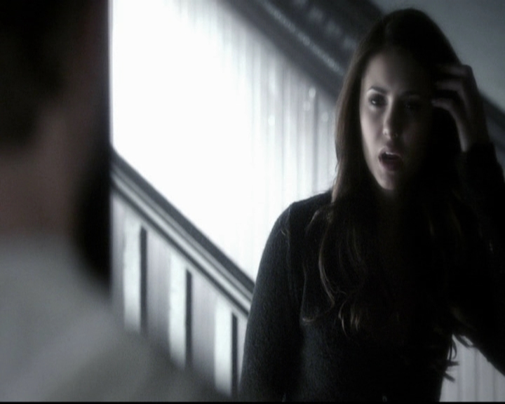 VampireDiariesWorld-dot-org_5x16WhileYouWereSleeping1343.jpg