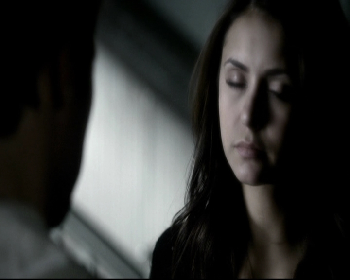 VampireDiariesWorld-dot-org_5x16WhileYouWereSleeping1348.jpg