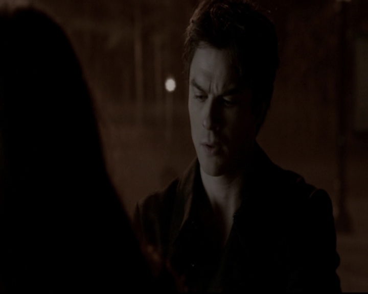 VampireDiariesWorld-dot-org_5x16WhileYouWereSleeping1932.jpg