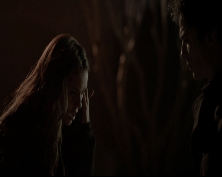 VampireDiariesWorld-dot-org_5x16WhileYouWereSleeping1943.jpg
