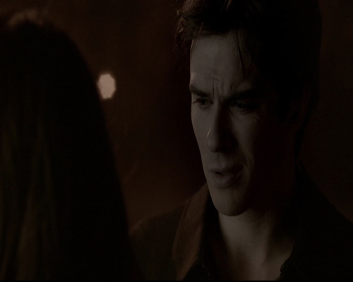 VampireDiariesWorld-dot-org_5x16WhileYouWereSleeping1957.jpg