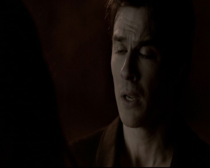 VampireDiariesWorld-dot-org_5x16WhileYouWereSleeping2010.jpg