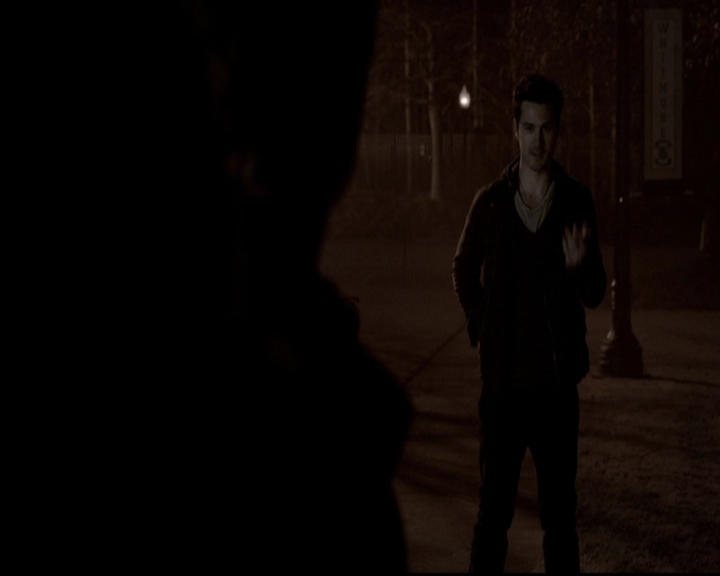 VampireDiariesWorld-dot-org_5x16WhileYouWereSleeping2027.jpg