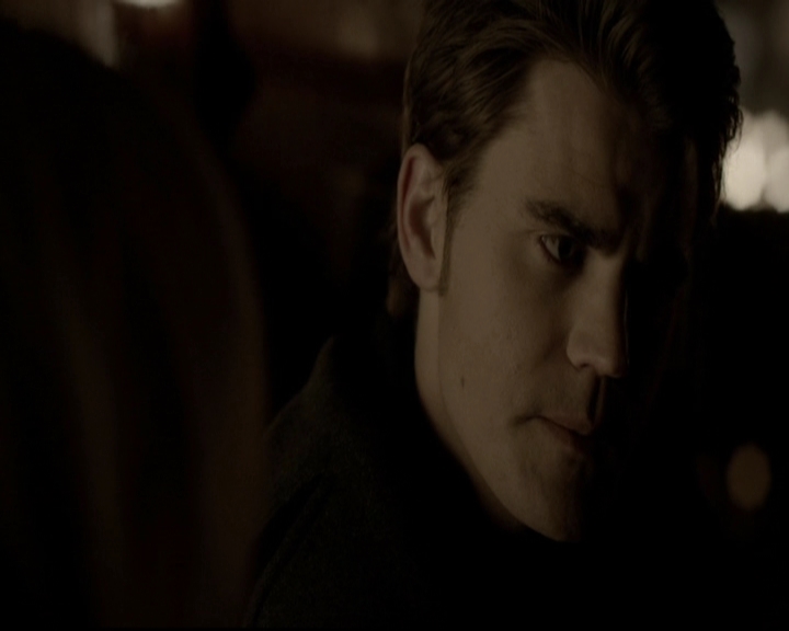 VampireDiariesWorld-dot-org_5x16WhileYouWereSleeping2108.jpg