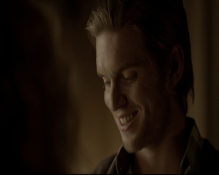 VampireDiariesWorld-dot-org_5x16WhileYouWereSleeping2184.jpg