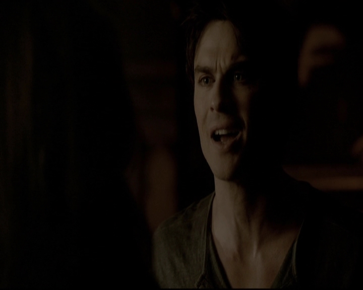 VampireDiariesWorld-dot-org_5x16WhileYouWereSleeping2243.jpg