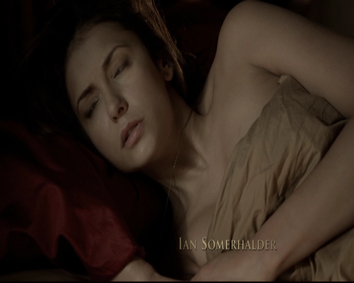 VampireDiariesWorld-dot-org_5x17RescueMe0101.jpg