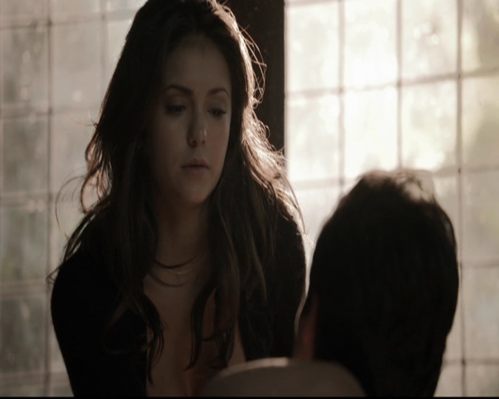 VampireDiariesWorld-dot-org_5x17RescueMe0154.jpg