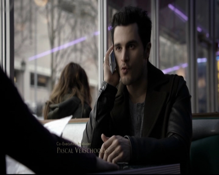 VampireDiariesWorld-dot-org_5x17RescueMe0200.jpg