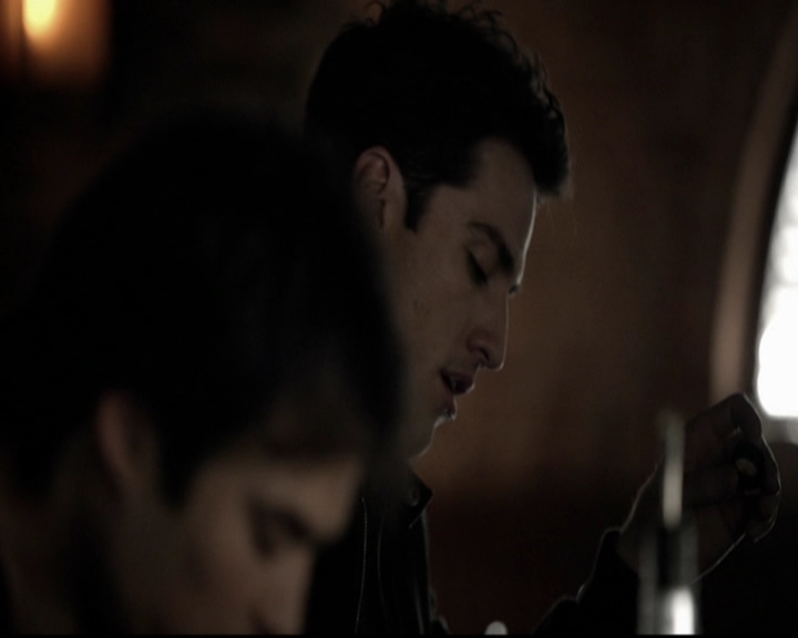 VampireDiariesWorld-dot-org_5x17RescueMe0269.jpg