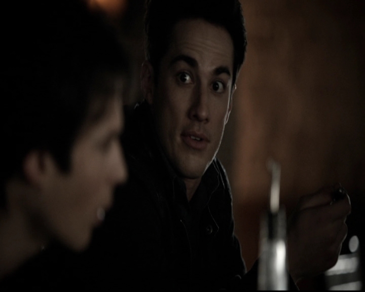 VampireDiariesWorld-dot-org_5x17RescueMe0282.jpg