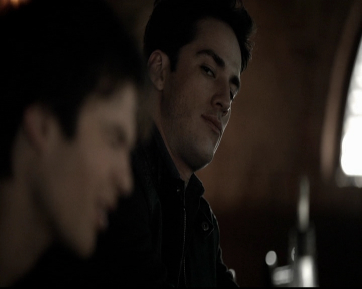 VampireDiariesWorld-dot-org_5x17RescueMe0287.jpg