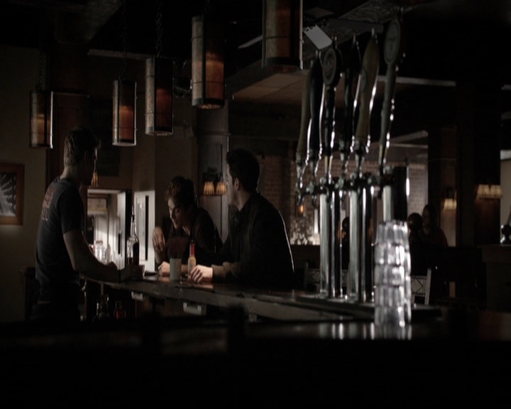 VampireDiariesWorld-dot-org_5x17RescueMe0291.jpg