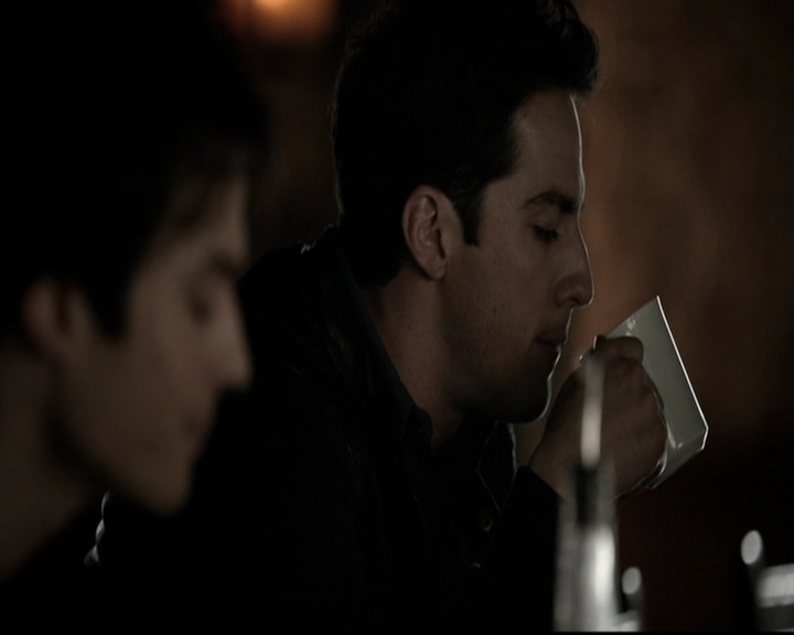 VampireDiariesWorld-dot-org_5x17RescueMe0297.jpg