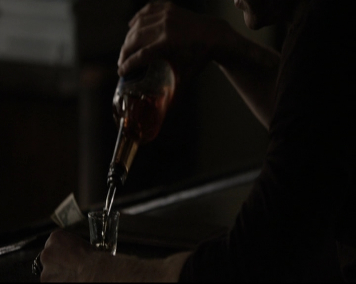 VampireDiariesWorld-dot-org_5x17RescueMe0299.jpg