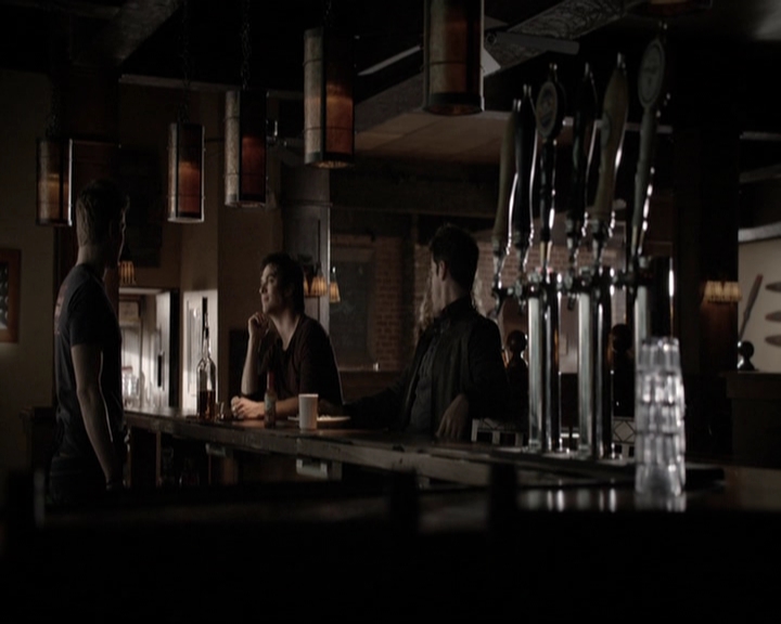 VampireDiariesWorld-dot-org_5x17RescueMe0335.jpg