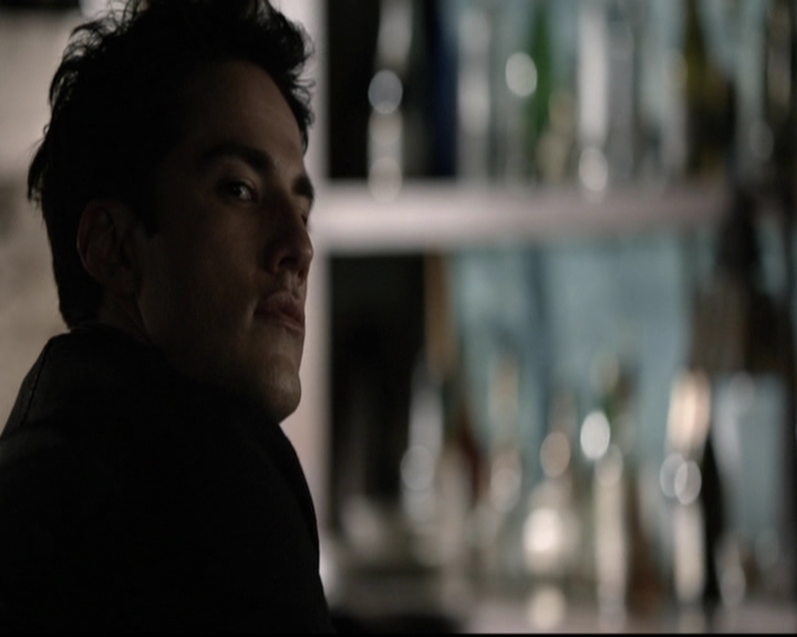 VampireDiariesWorld-dot-org_5x17RescueMe0336.jpg