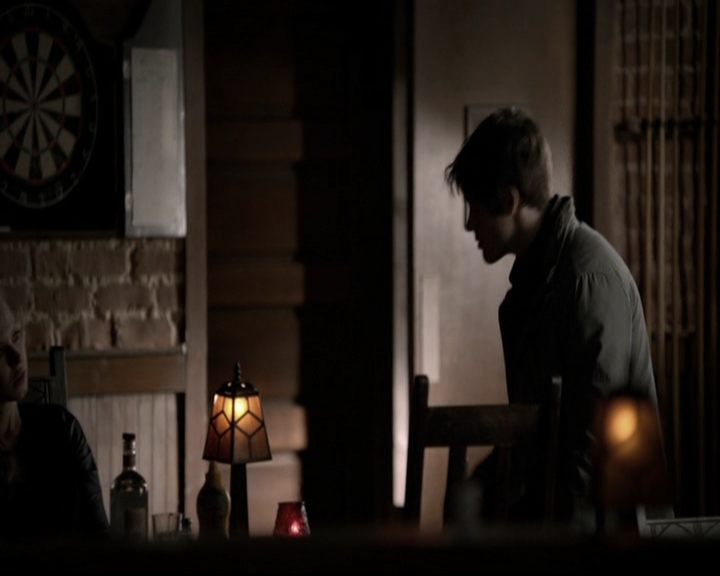 VampireDiariesWorld-dot-org_5x17RescueMe0360.jpg