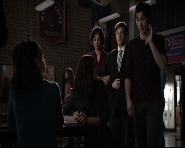 VampireDiariesWorld-dot-org_5x17RescueMe0444.jpg