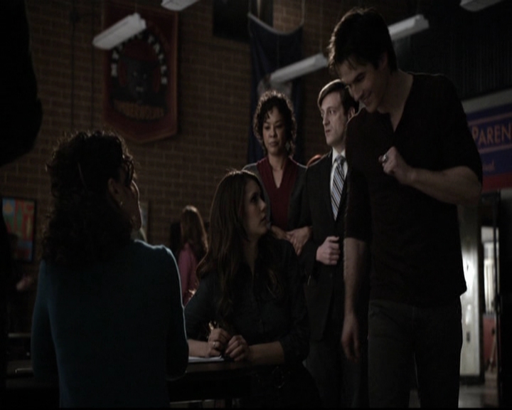 VampireDiariesWorld-dot-org_5x17RescueMe0445.jpg