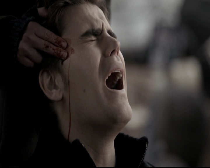 VampireDiariesWorld-dot-org_5x17RescueMe0638.jpg