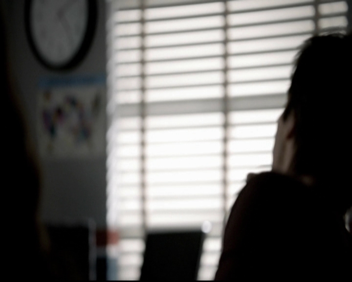 VampireDiariesWorld-dot-org_5x17RescueMe0717.jpg