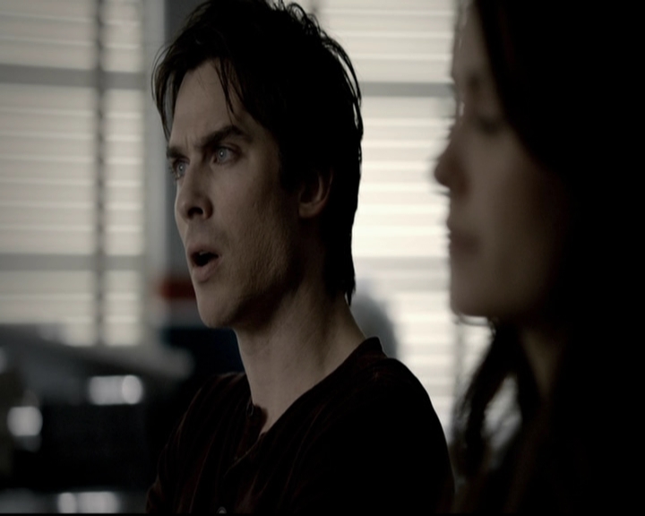 VampireDiariesWorld-dot-org_5x17RescueMe0784.jpg