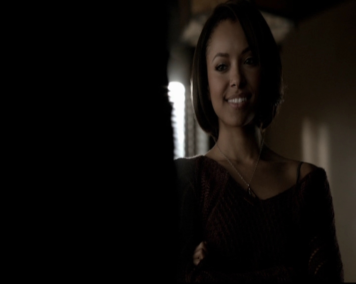 VampireDiariesWorld-dot-org_5x17RescueMe0888.jpg