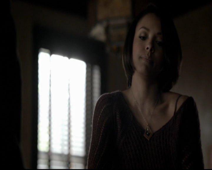 VampireDiariesWorld-dot-org_5x17RescueMe0919.jpg