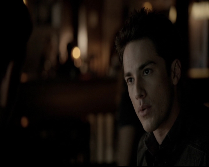 VampireDiariesWorld-dot-org_5x17RescueMe0930.jpg