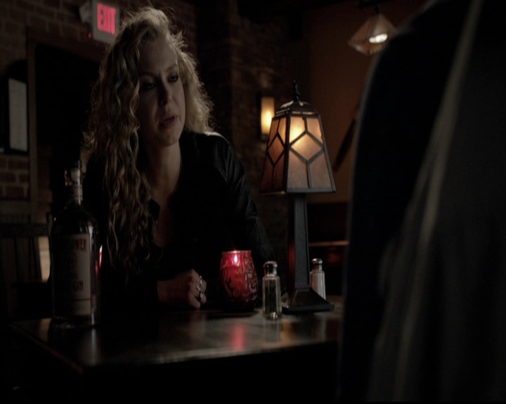 VampireDiariesWorld-dot-org_5x17RescueMe0952.jpg