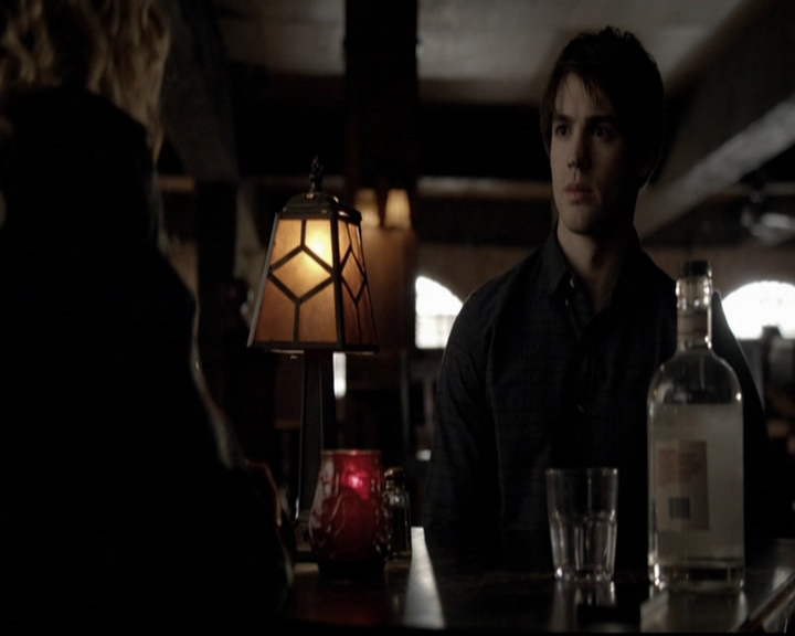 VampireDiariesWorld-dot-org_5x17RescueMe0970.jpg