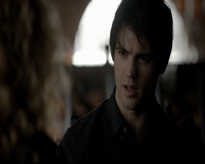 VampireDiariesWorld-dot-org_5x17RescueMe0982.jpg